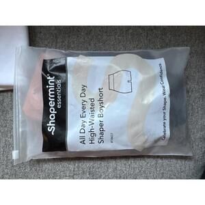 Shapermint Essentials Shapewear Bundle - Boyshort (L) & Scoop Neck Cami (XL)